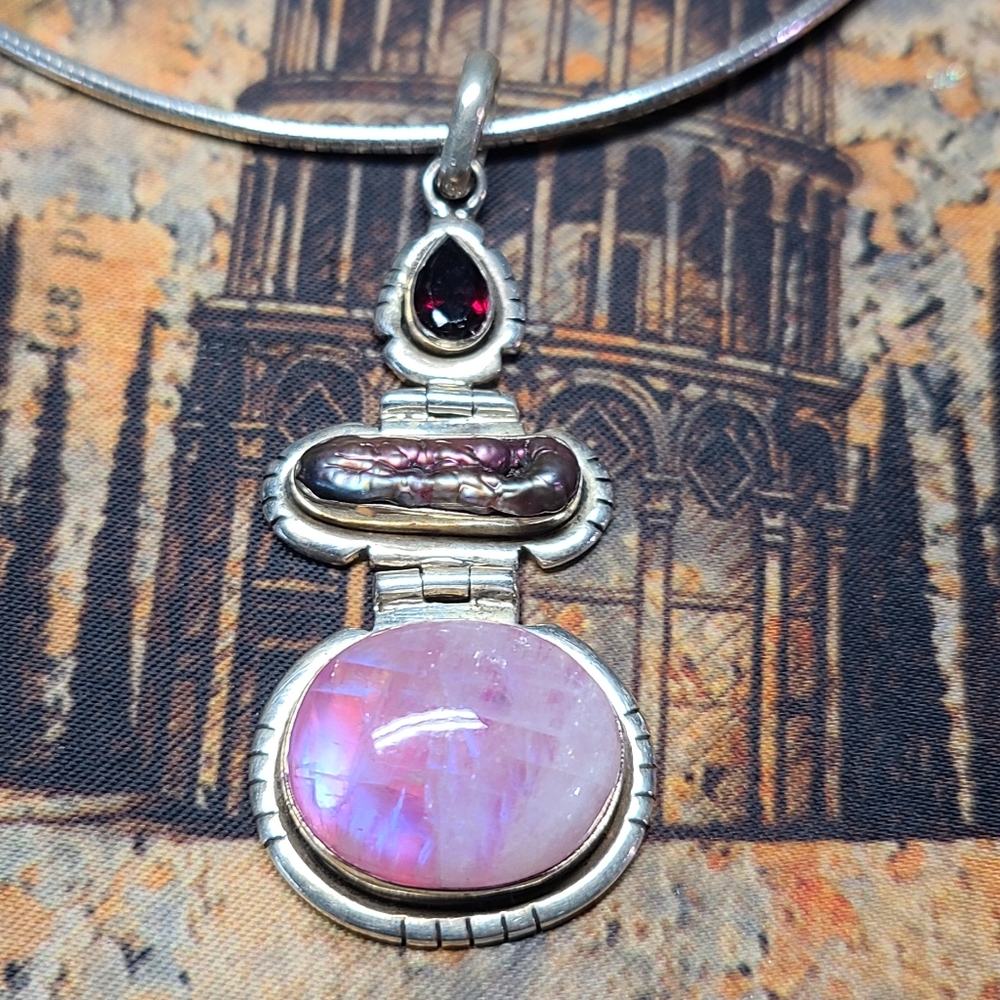 Pink and sterling pendant